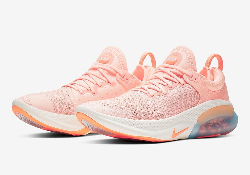 nike-joyride-run-flyknit-AQ2731-601-sunset-tint-1