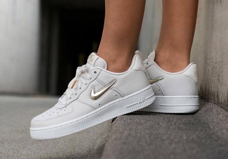 nike-air-force-1-low-gold-jewel-swoosh-1