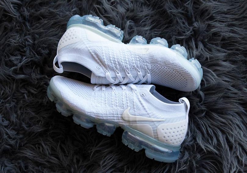 nike-vapormax-2-pure-platinum-942842-100-11