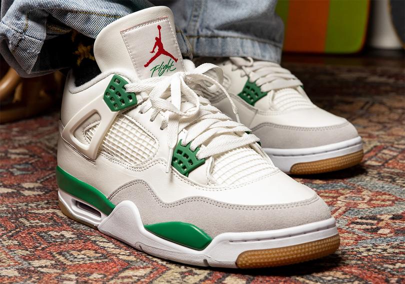 jordan-4-sb-pine-green-store-list-0