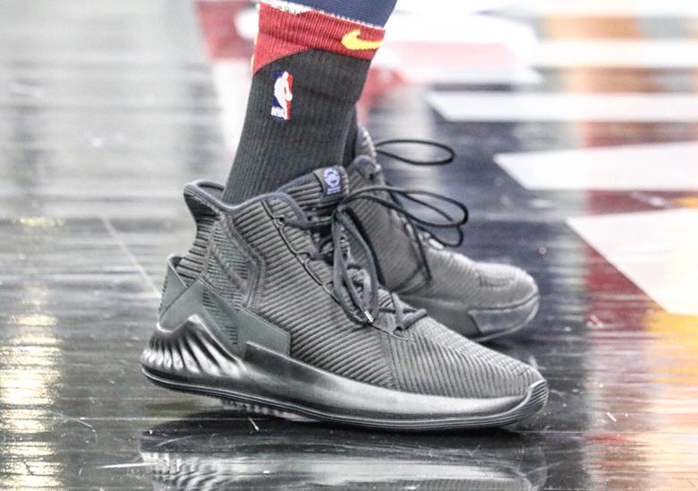 adidas-d-rose-9-on-foot