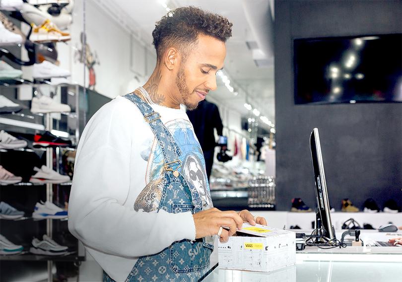 lewis-hamilton-complex-sneaker-shopping