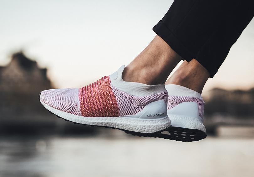 adidas-ultra-boost-laceless-trace-scarlet-bb6136-0