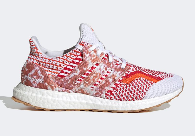 adidas-ultraboost-5-dna-nature-lab-wmns-cloud-white-cloud-white-scarlet-GY3190-1