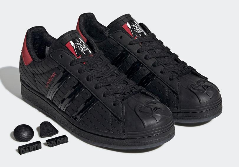 Star-Wars-adidas-Superstar-FX9302-0