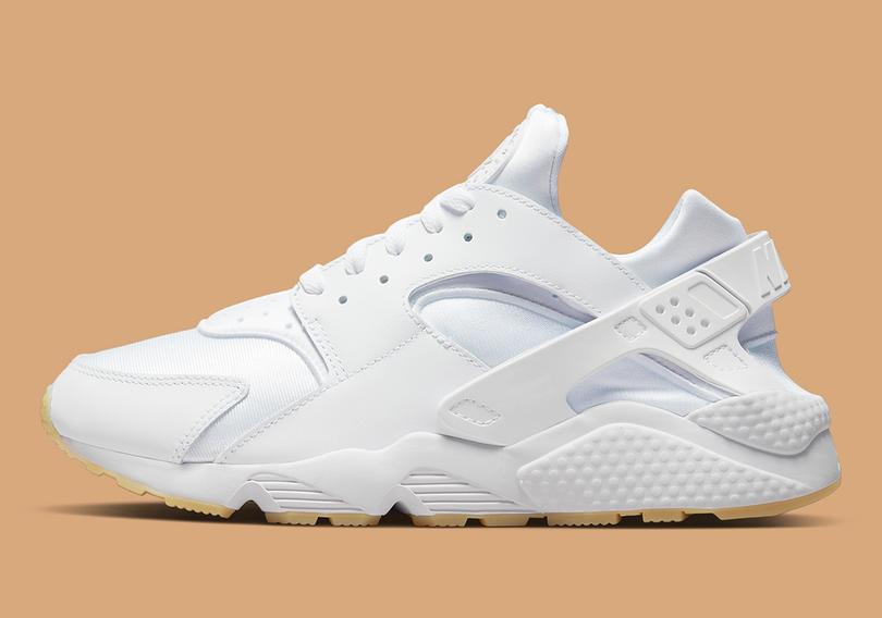 nike-air-huarache-white-gum-DR9883-100-release-date-5